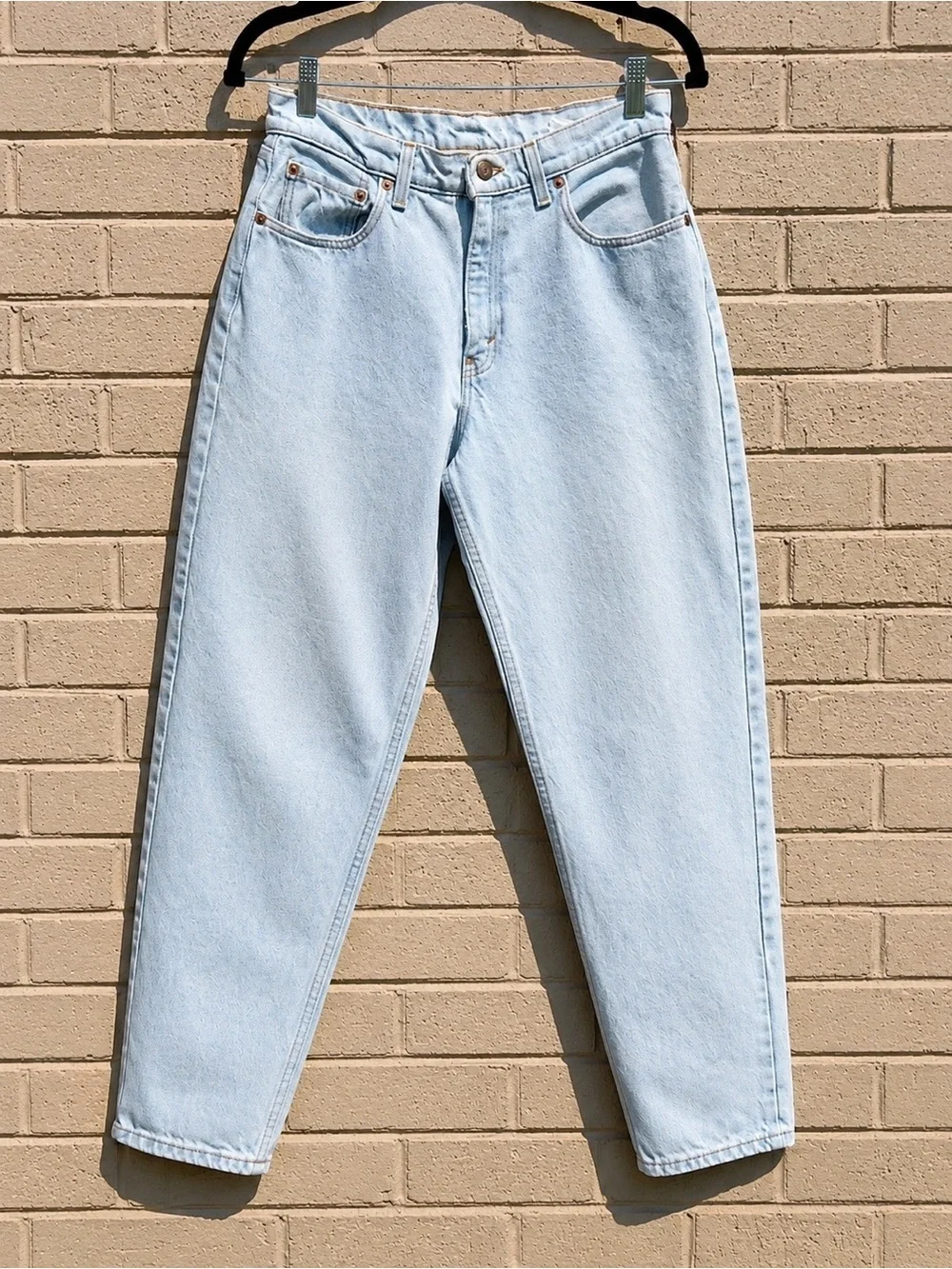 Vintage 1993 Levi’s 561 Light Wash Mom Jeans USA Size 10/28” Waist